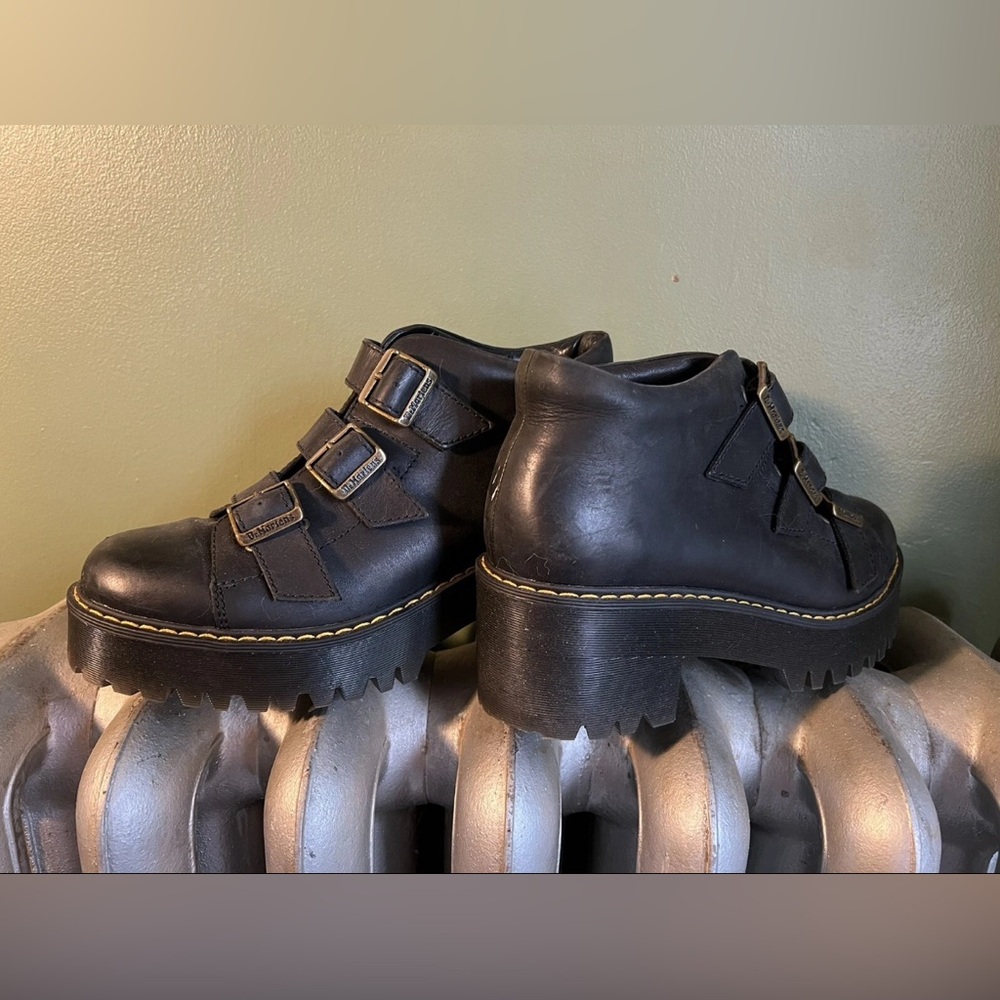 Dr. Martens Womens Black Leather Coppola Chunky Platform Boots - 9